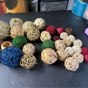 Decorative Rattan and Yarn Bowl Filler